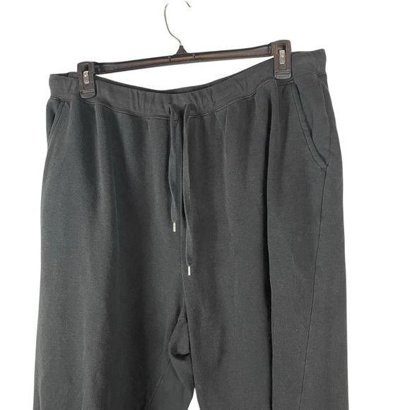 Woman Within Black Fleece Drawstring Sweatpants Size 2X (26/28) - Picture 3 of 5